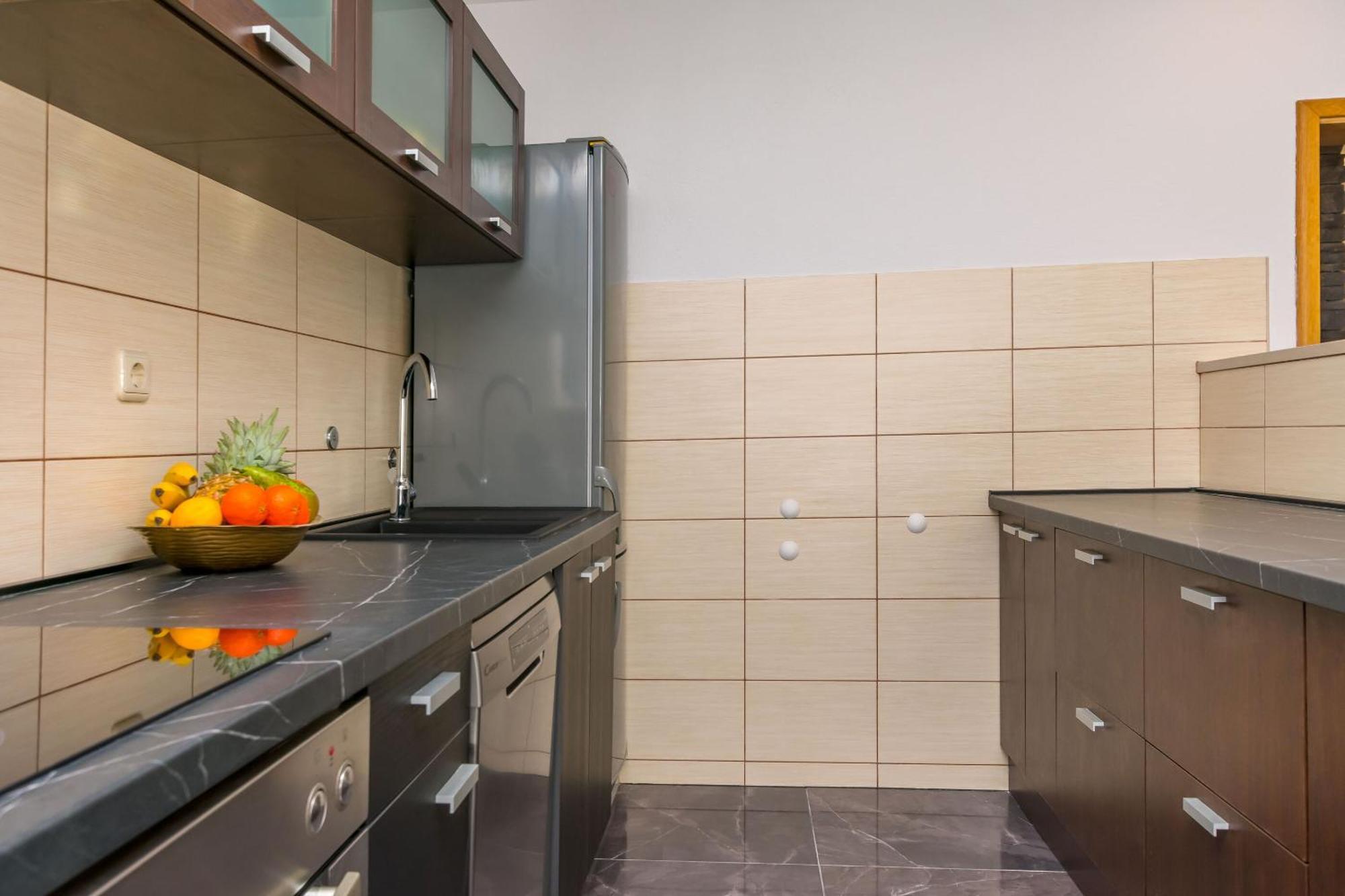 Duće Apartments Mladen מראה חיצוני תמונה