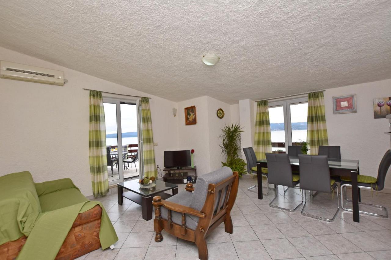 Duće Apartments Mladen מראה חיצוני תמונה